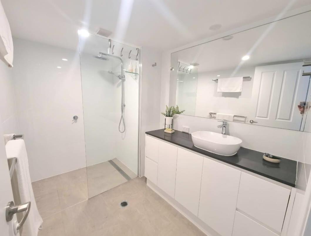 On The River Apartments Maroochydore Εξωτερικό φωτογραφία